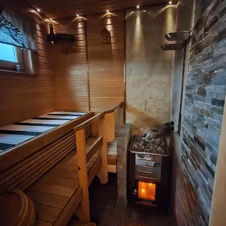 Con Piscina E Sauna Finlandese * Gratteri